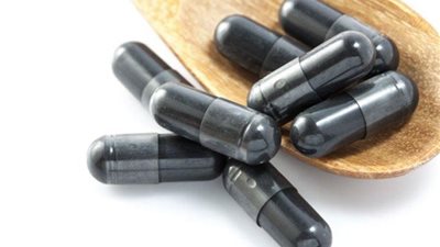 3 فوائد لاستخدام الفحم النباتي على البشرة.. اكتشفيها