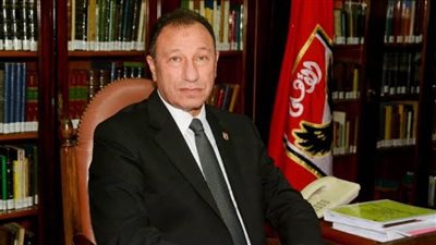 خبير ألماني في التدريب والتغذية يحاضر مدربي الناشئين بالأهلي