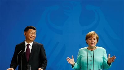 ميركل تناقش مع رئيس الصين تنفيذ نتائج مؤتمر برلين