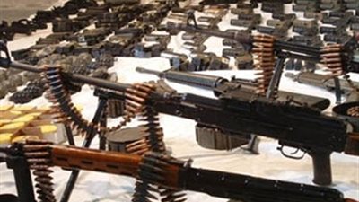 ضبط 365 سلاحًا متنوعًا و6 تشكيلات عصابية و46 سيارة مسروقة