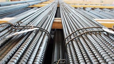 «مواد البناء»: 60% تراجعًا في استيراد الحديد بسبب الدولار