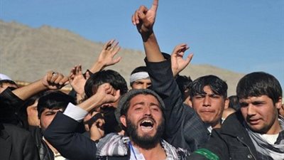 200 طالب أفغانى يحتشدون لإلغاء مرسوم رئاسى يحظر العنف ضد المرأة