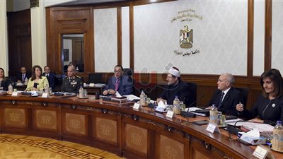 تفاصيل الاجتماع الأسبوعي للحكومة.. مدبولي: رئاسة القاهرة للاتحاد الأفريقي فرصة لتدعيم مكانة مصر.. معيط: تحسن ملحوظ في العجز الكلي للموازنة.. وزيادة غير مسبوقة في الاستثمارات الحكومية