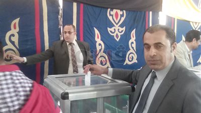 بدء التصويت في عمومية نادي المقاولون (صور)