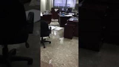 انهيار سقف محكمة في جدة بسبب الأمطار الغزيرة (فيديو)
