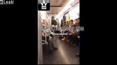 لقطات صادمة لفتاة تلقن شاب «علقة ساخنة» داخل المترو (فيديو)