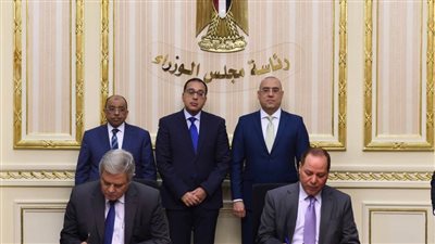 وزير التنمية المحلية: 395 مليون جنيه لتنفيذ 27 مشروعا للصرف الصحى