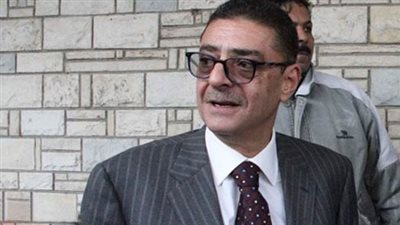 طاهر يعتمد زيادة عقود الجهاز الفنى لفريق الأهلي