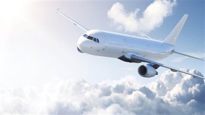 نجاة ركاب طائرة من الموت بعد انتشار كثيف للدخان على متنها| فيديو