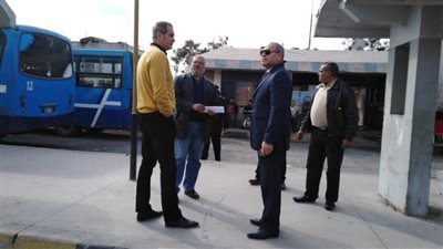 نائب محافظ القاهرة يبحث نقل موقف الألف مسكن | صور 