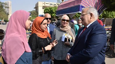رئيس جامعة القاهرة يتفقد «طب قصر العيني»