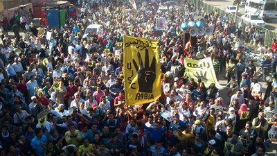 التنظيم الإرهابي يرفع شعار 