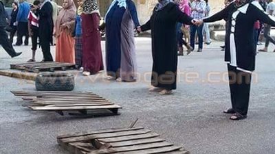 أهالي السيوف بالإسكندرية يقطعون الطريق احتجاجًا على تجاهل المسئولين