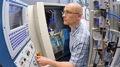 جدل في ألمانيا بشأن قانون جديد لاستقطاب العمالة الماهرة