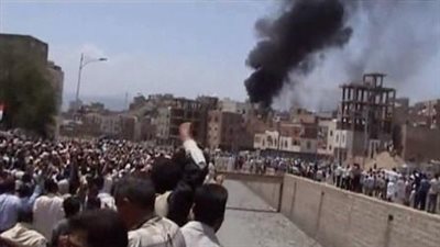 مقتل 19 شخصا على الأقل في قصف واشتباكات باليمن