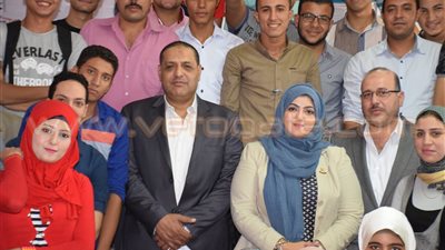 مرشح مستقل يكشف أسباب عزوف الشباب عن الانتخابات بندوة بـ«شبرا الخيمة»