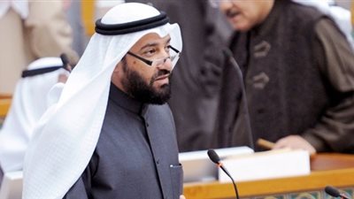 وزير النفط الكويتي لا يتوقع أن تخفض أوبك الإنتاج