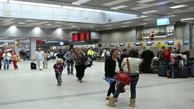 وصول 7 آلاف سائح إلى مطار الغردقة الدولي