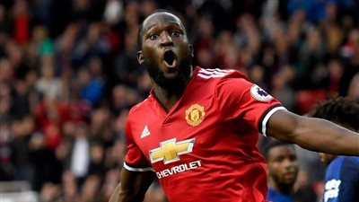 لوكاكو يقود هجوم مان يونايتد أمام بازل بدوري الأبطال