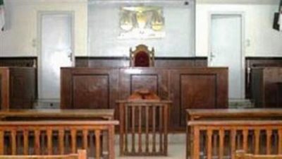 أب وأم يهملان علاج ابنهما المريض ويتبادلان الاتهامات بالمحكمة