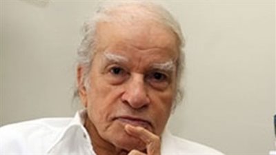 أحمد رجب يكتب: لماذا يهرب الحب؟