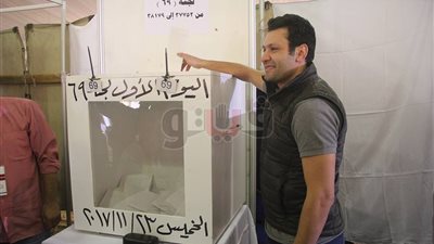 محمد أبو العلا يدلي بصوته في انتخابات الزمالك (فيديو وصور)