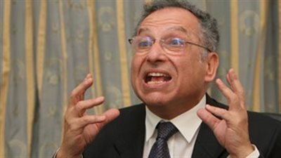 حمزة: تحقيق الأمن في سيناء يبدأ بتدمير الأنفاق وتشغيل المنطقة الصناعية