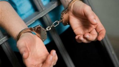 حبس نائب رئيس «الإسكان التعاوني» بالسويس و4 آخرين لاتهامهم بالرشوة