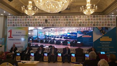 نائب رئيس جامعة الأزهر: لدينا ٣٦ مجلة علمية على بنك المعرفة (صور)