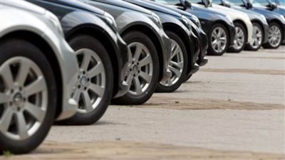 أسباب انخفاض أسعار السيارات في مصر
