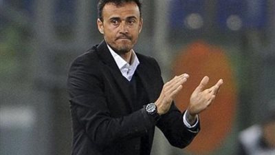 «إنريكي» يكشف قائمة برشلونة لمواجهة فياريا ل بالليجا