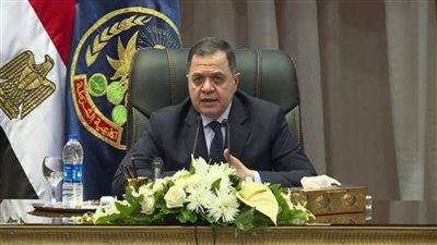 وزير الداخلية: ميكنة الخدمات الجماهيرية للتيسير على المواطنين
