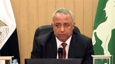 توزيع كروت الصرف الآلي لبرنامج تكافل لــ 821 مستفيدا بالشرقية