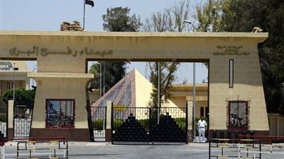 فتح معبر رفح أمام المعتمرين الأحد والإثنين المقبلين