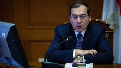 وزير البترول يكشف تأثير ارتفاع سعر النفط العالمي على دعم المحروقات