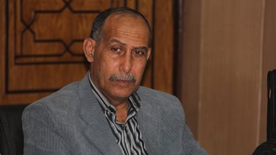 وكيل التربية والتعليم يجتمع بمديري مدارس الشيخ زويد ورفح