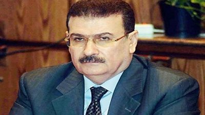 وزير النقل: تعاقدنا على شراء ماكينات جديدة لصيانة الطرق