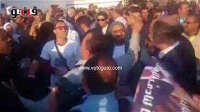 أعضاء الزمالك يهتفون لأحمد سليمان وهاني العتال