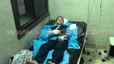 بالفيديو والصور.. مهازل في مدارس الدقهلية.. طالبات يتلقين الدروس على «الحصيرة».. «الأبقار» وسيلة لتنظيف الفناء.. رقص جماعى وتدخين السجائر بالفصول.. وإصابات الجمجمة والعمود الفقرى &