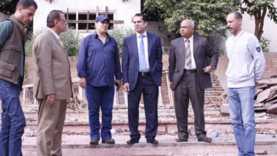 بالصور.. أبو الفضل بدران يتقفد مسرح النيل بالجيزة