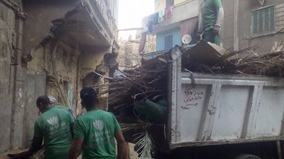 حي وسط القاهرة يتعاون مع الآثار في تنظيف مسجد المارداني