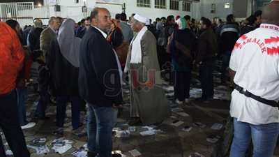 «أبو جلابية» يثير التساؤلات في انتخابات الزمالك (صور)