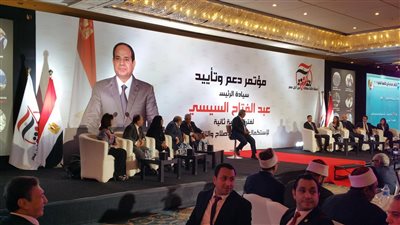 حواس يطالب السيسي بإعداد خطة لاستعادة السياحة الأجنبية