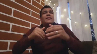 رد فعل شاب طالبته زوجته بالخروج في «البلاك فرايداي» (فيديو)