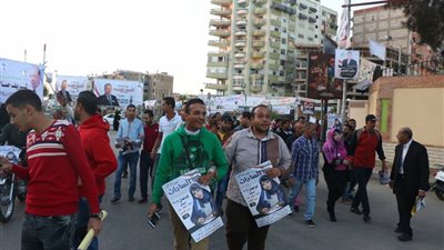 بالصور.. مرشحة للبرلمان ببورسعيد تدشن حملتها الشعبية