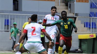 المغرب والكاميرون يتعادلان سلبيا بالشوط الأول