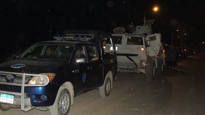 وصول «توفيق دياب» لقسم القاهرة الجديدة لإيداعه بمحبسه