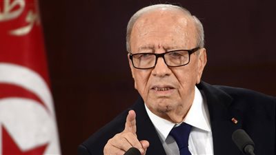 السبسي: انتهى عهد إجبار المرأة التونسية على الزواج بمسلم