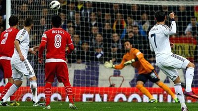 بالفيديو.. تعادل إيجابي بين ريـال مدريد وإشبيلية في الشوط الأول