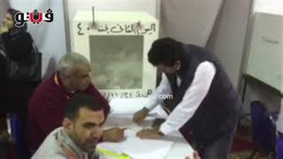 مساعد وزير الرياضة السابق يدلي بصوته في انتخابات الزمالك (فيديو)